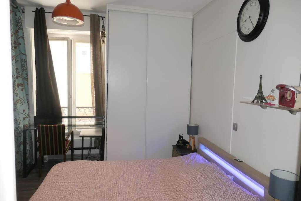 Appartement Paris-17 Batignolles/Montmartre Extérieur photo